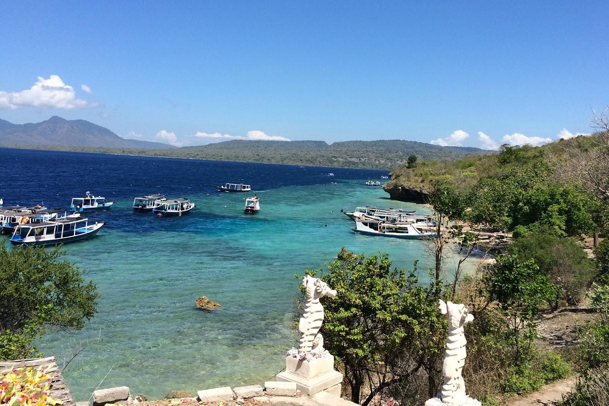 Kinaara Resort & Spa: Pesona Pantai Utara Bali dalam Balutan Tradisi